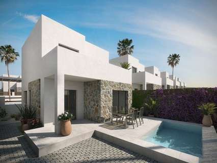 Villa en venta en Orihuela