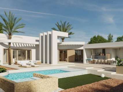 Villa en venta en Orihuela