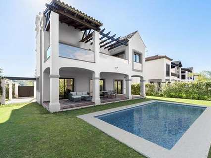 Villa en venta en Estepona