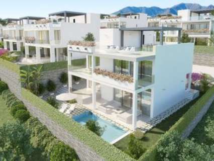 Villa en venta en Estepona