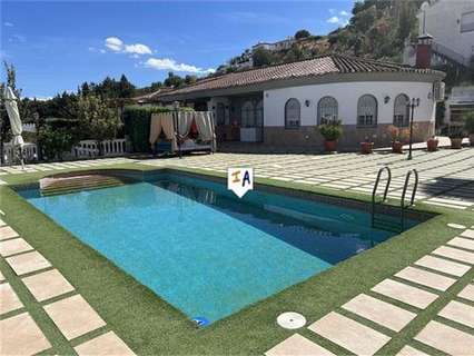 Villa en venta en Moclín