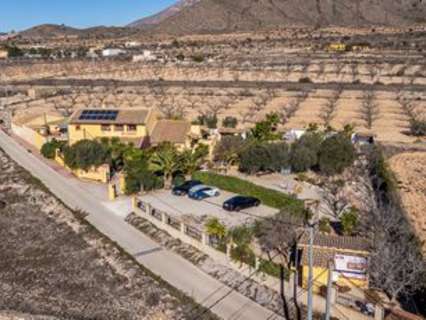 Local comercial en venta en Hondón de las Nieves