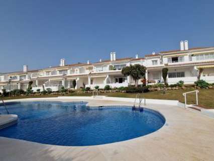 Apartamento en venta en Estepona
