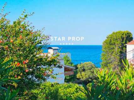 Villa en venta en Llançà