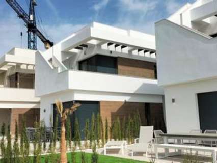 Villa en venta en Pilar de la Horadada