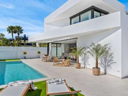 Villa en venta en Polop