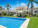 Villa en venta en Marbella