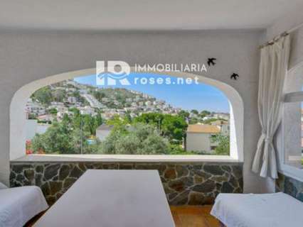 Apartamento en venta en Roses