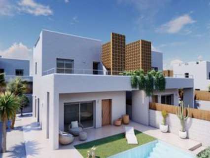 Villa en venta en Pilar de la Horadada