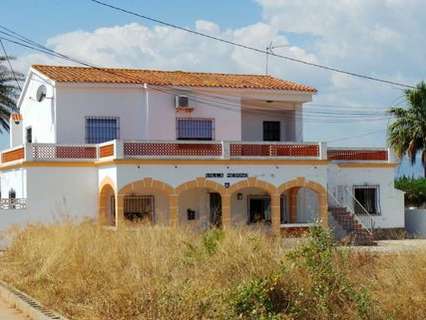 Villa en venta en Dénia