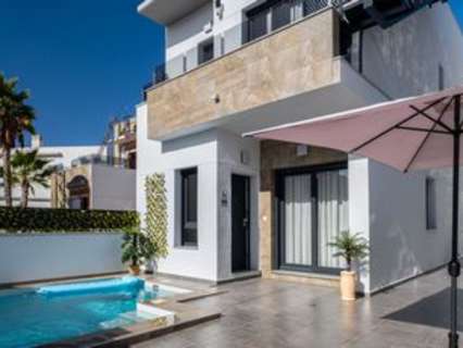 Villa en venta en Torrevieja