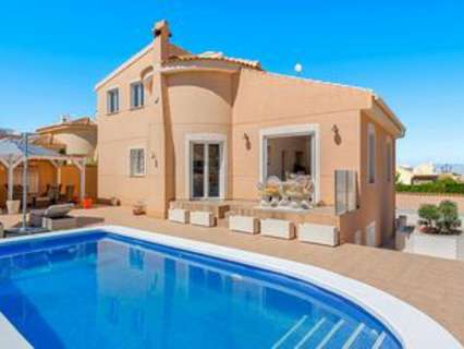 Villa en venta en Rojales