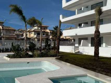 Apartamento en venta en Orihuela zona Orihuela-Costa