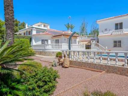 Villa en venta en Quesada