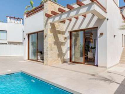 Villa en venta en Vera