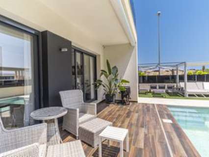 Villa en venta en Orihuela zona Orihuela-Costa