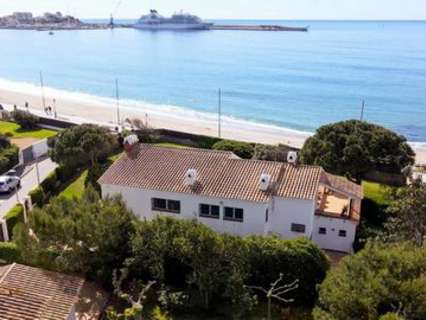 Villa en venta en Calonge