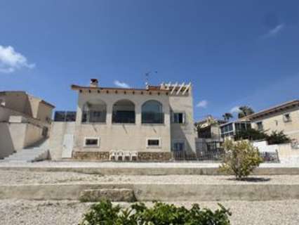 Villa en venta en San Miguel de Salinas