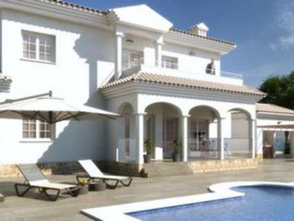 Villa en venta en El Pinós/Pinoso