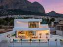Villa en venta en Polop