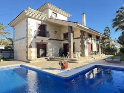 Villa en venta en Orihuela zona Orihuela-Costa