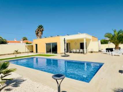Villa en venta en Torrevieja