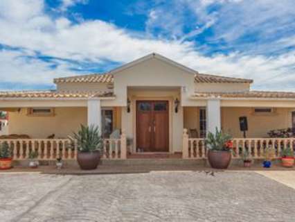 Villa en venta en Formentera del Segura