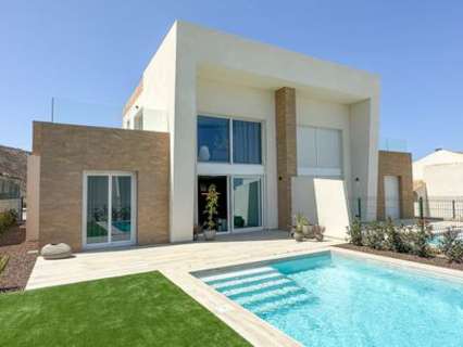 Villa en venta en Algorfa