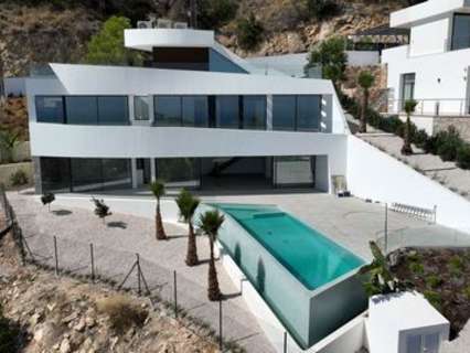 Chalet en venta en Altea