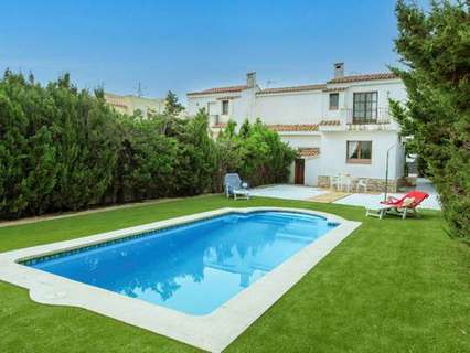 Villa en alquiler de temporada en Mont-Roig del Camp