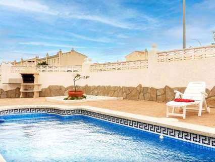 Villa en alquiler de temporada en Mont-Roig del Camp