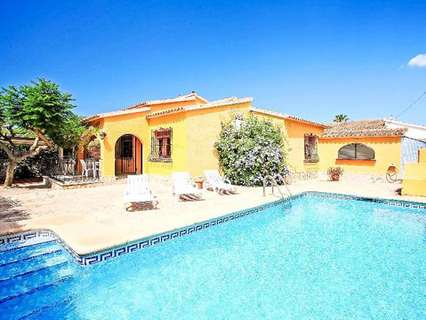 Villa en alquiler de temporada en Dénia