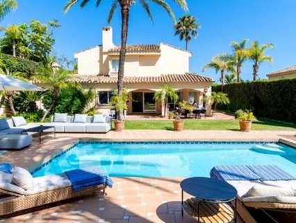 Villa en alquiler de temporada en Marbella