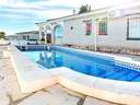 Villa en alquiler de temporada en Mont-Roig del Camp