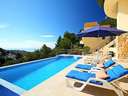Villa en alquiler de temporada en Teulada zona Moraira