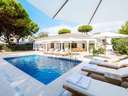 Villa en alquiler de temporada en Estepona