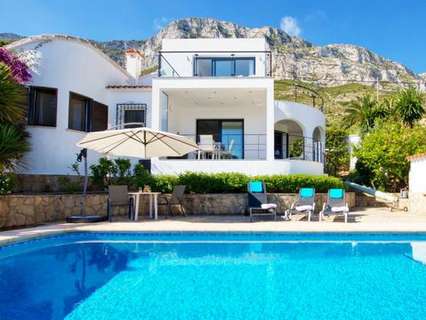Villa en alquiler de temporada en Dénia