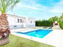 Villa en alquiler de temporada en Mont-Roig del Camp