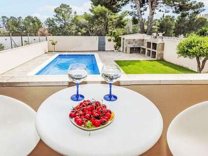 Villa en alquiler de temporada en Mont-Roig del Camp