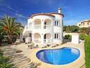 Villa en alquiler de temporada en Teulada zona Moraira