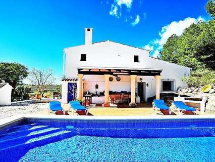 Villa en alquiler de temporada en Teulada zona Moraira