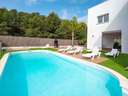 Villa en alquiler de temporada en Mont-Roig del Camp