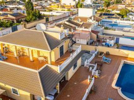 Villa en venta en Torrevieja