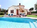 Villa en alquiler de temporada en Calonge