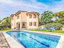 Villa en alquiler de temporada en Calonge