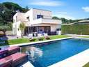 Villa en alquiler de temporada en Calonge