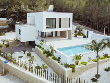 Villa en venta en Teulada zona Moraira