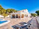 Villa en venta en Teulada zona Moraira