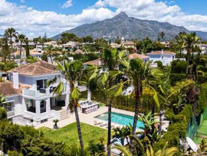 Villa en venta en Marbella