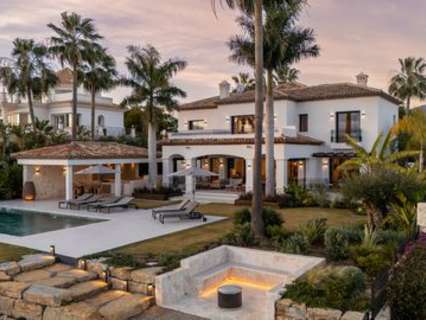 Villa en venta en Benahavís